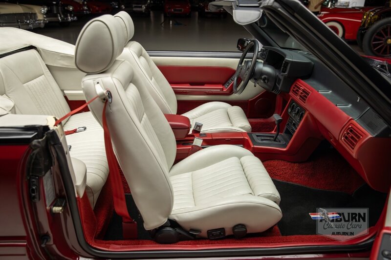 Used 1989 Ford Mustang GT RWD image 21