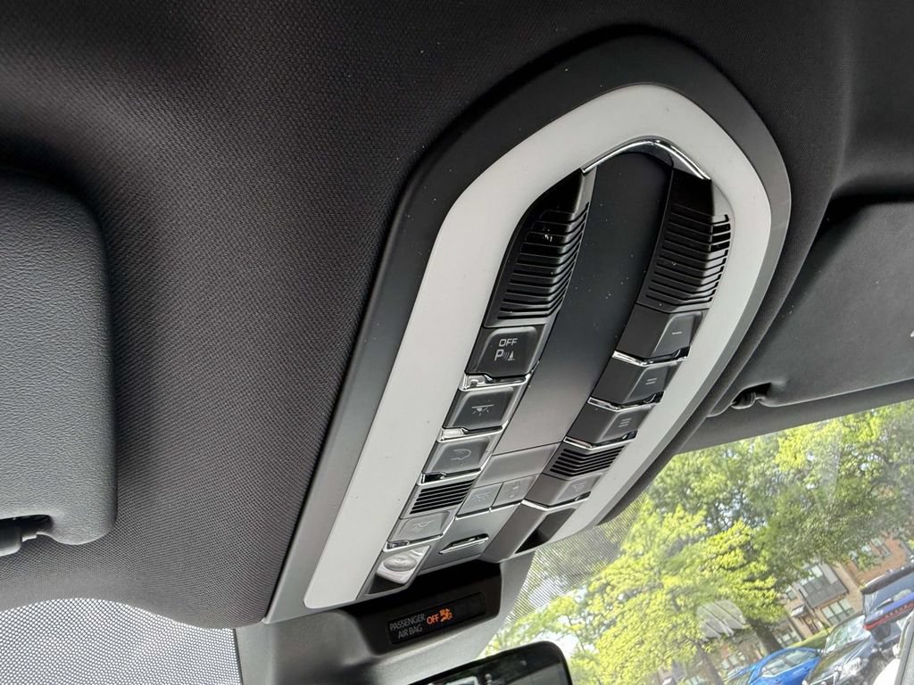 Used 2019 Porsche Macan S AWD/4WD image 26
