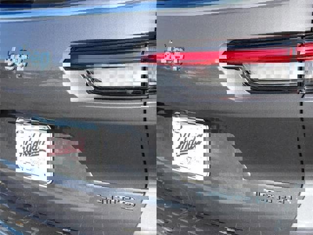 Used 2021 Jeep Grand Cherokee L Limited image 50