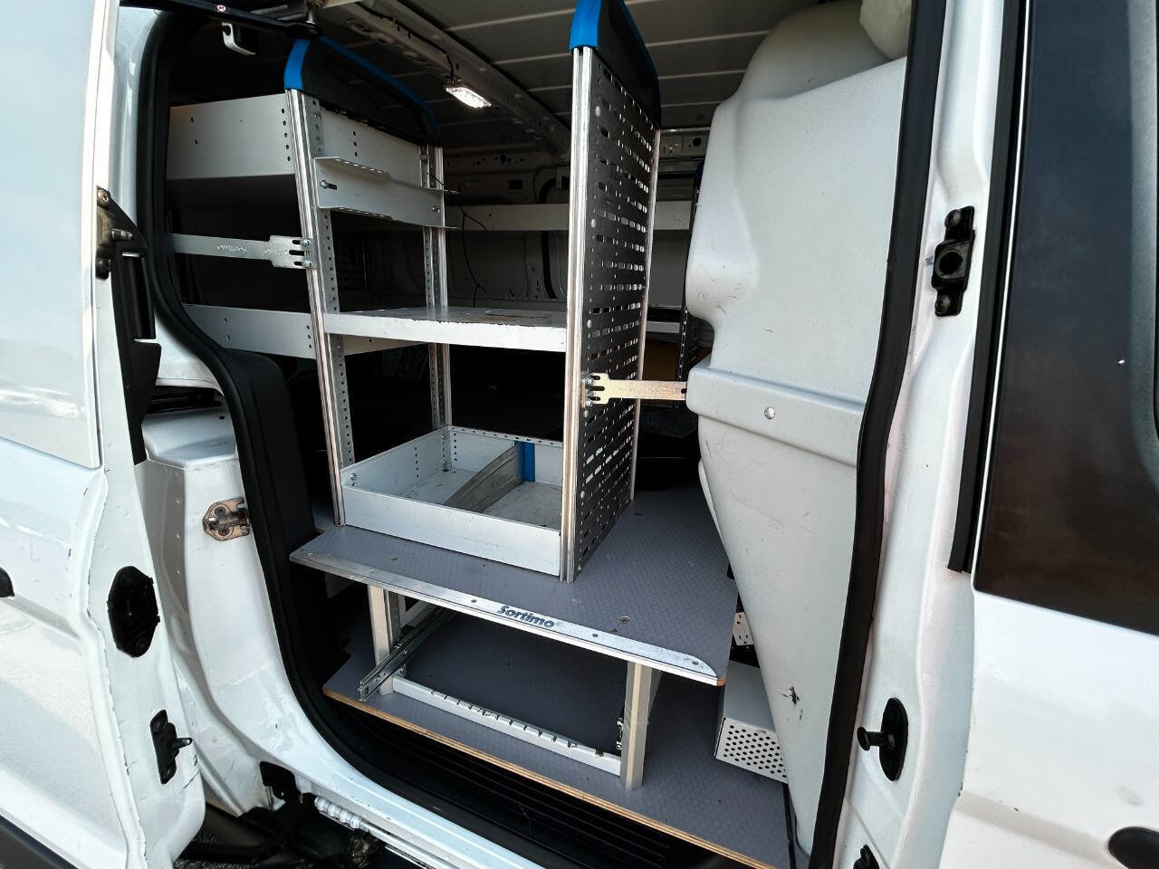 Used 2014 Ford Transit Connect XL image 40