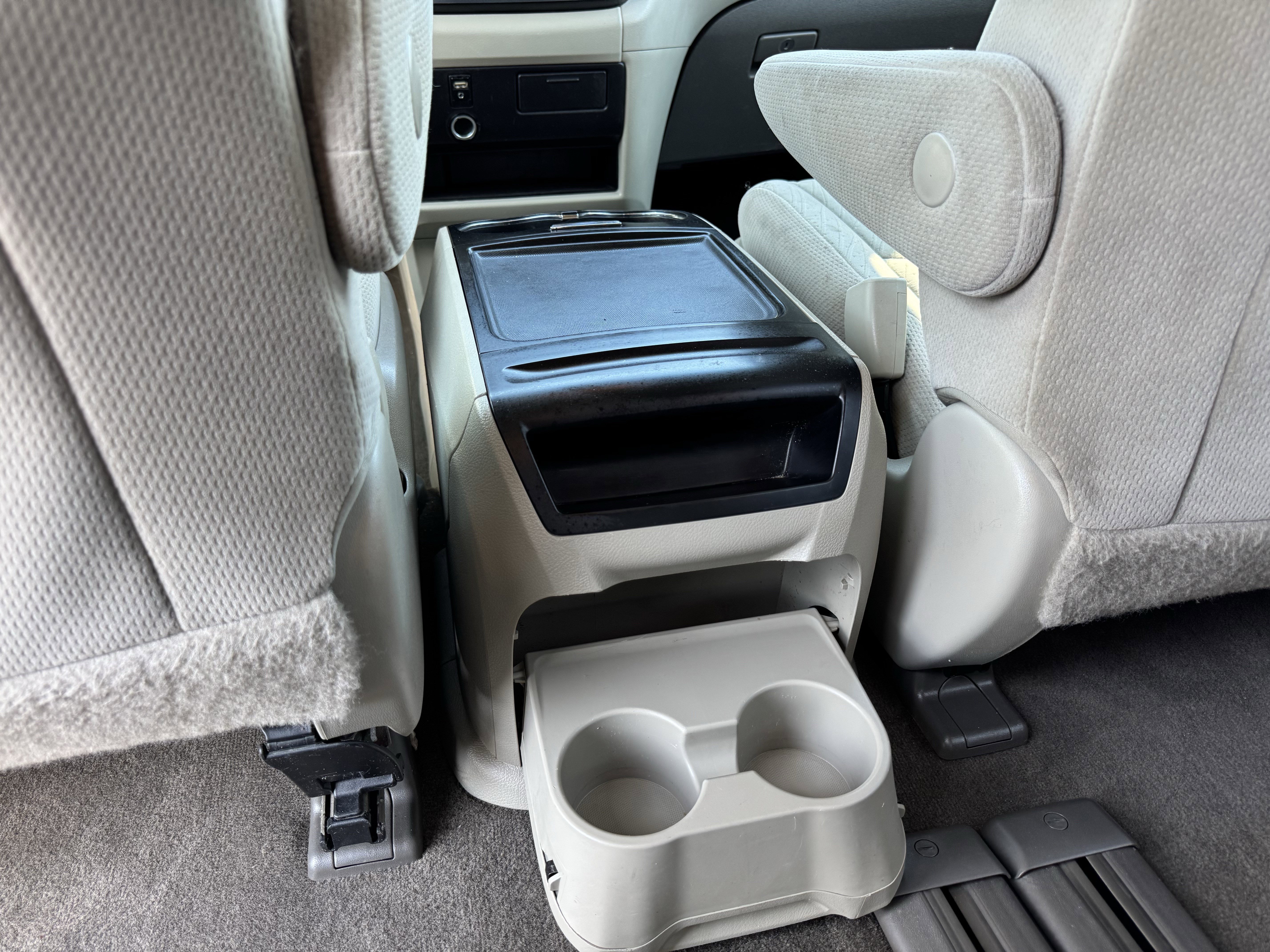 Used 2017 Toyota Sienna LE FWD image 31