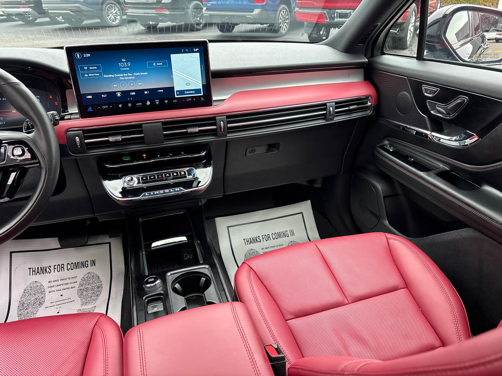 New 2026 Lincoln Corsair Reserve w/ Jet Appearance Package AWD/4WD image 32