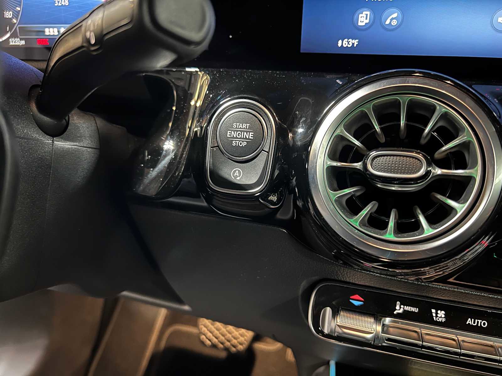 Used 2026 Mercedes-Benz GLA 250 4MATIC image 28