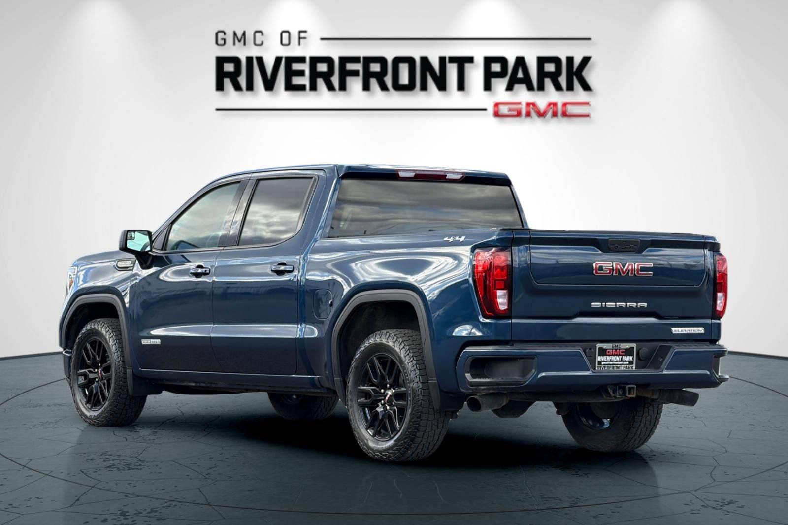 Used 2021 GMC Sierra 1500 Elevation image 5