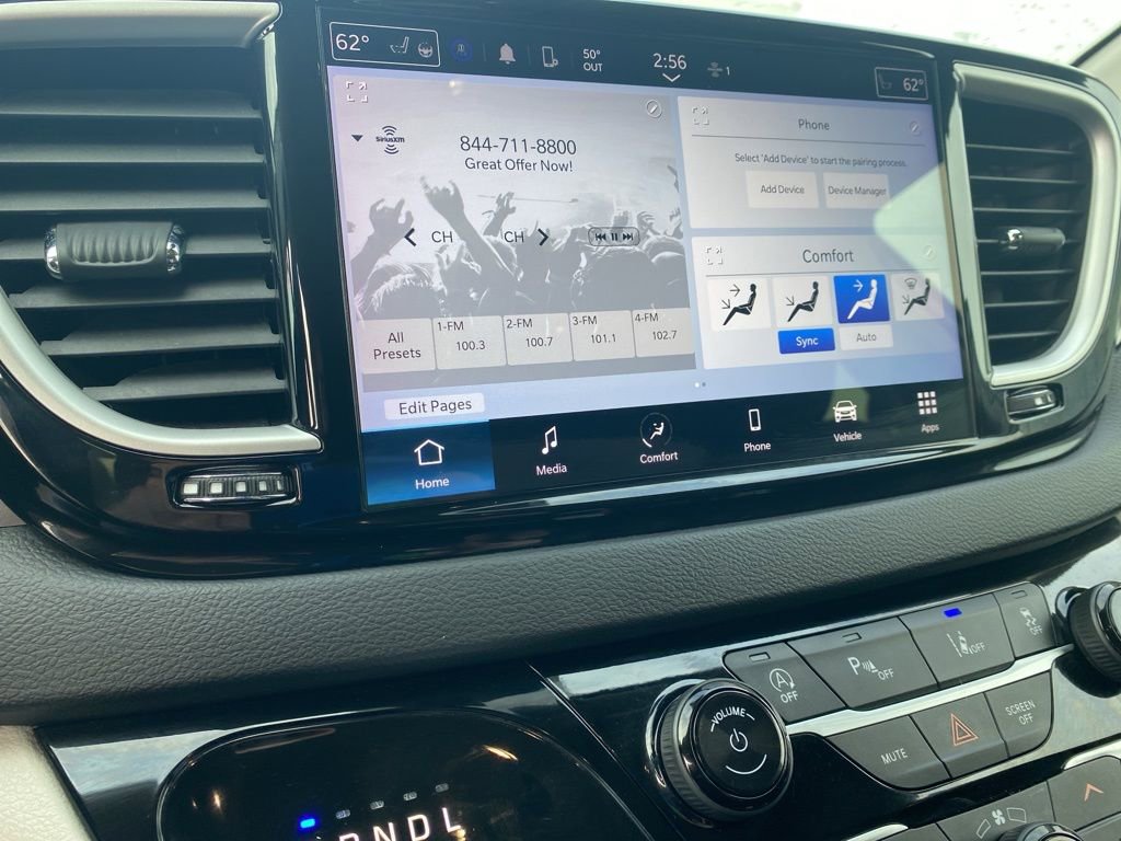 New 2026 Chrysler Voyager LX image 28