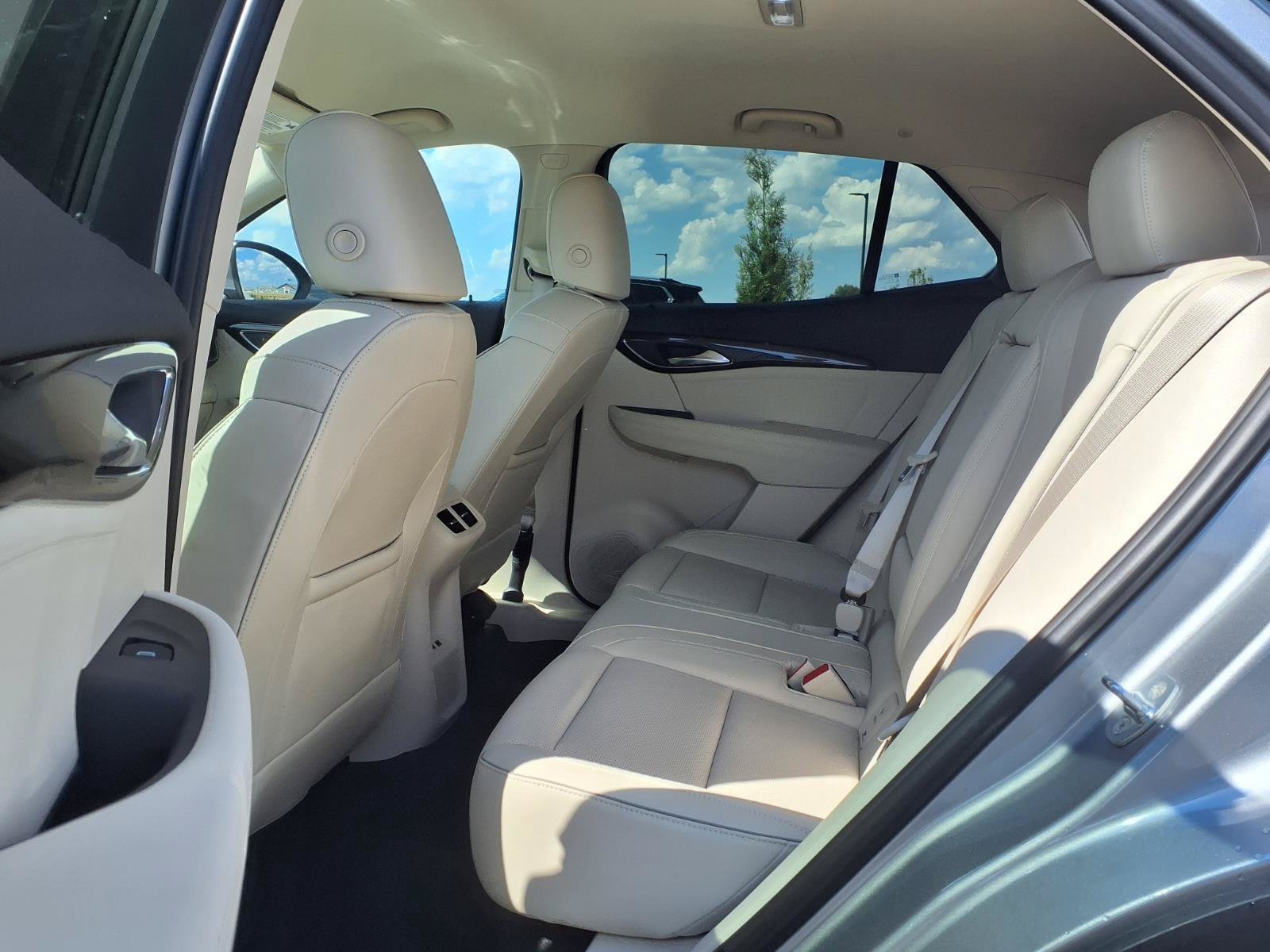 Used 2023 Buick Envision Essence AWD/4WD image 20