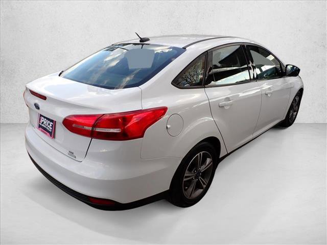 Used 2018 Ford Focus SE w/ SE Appearance Package video 4