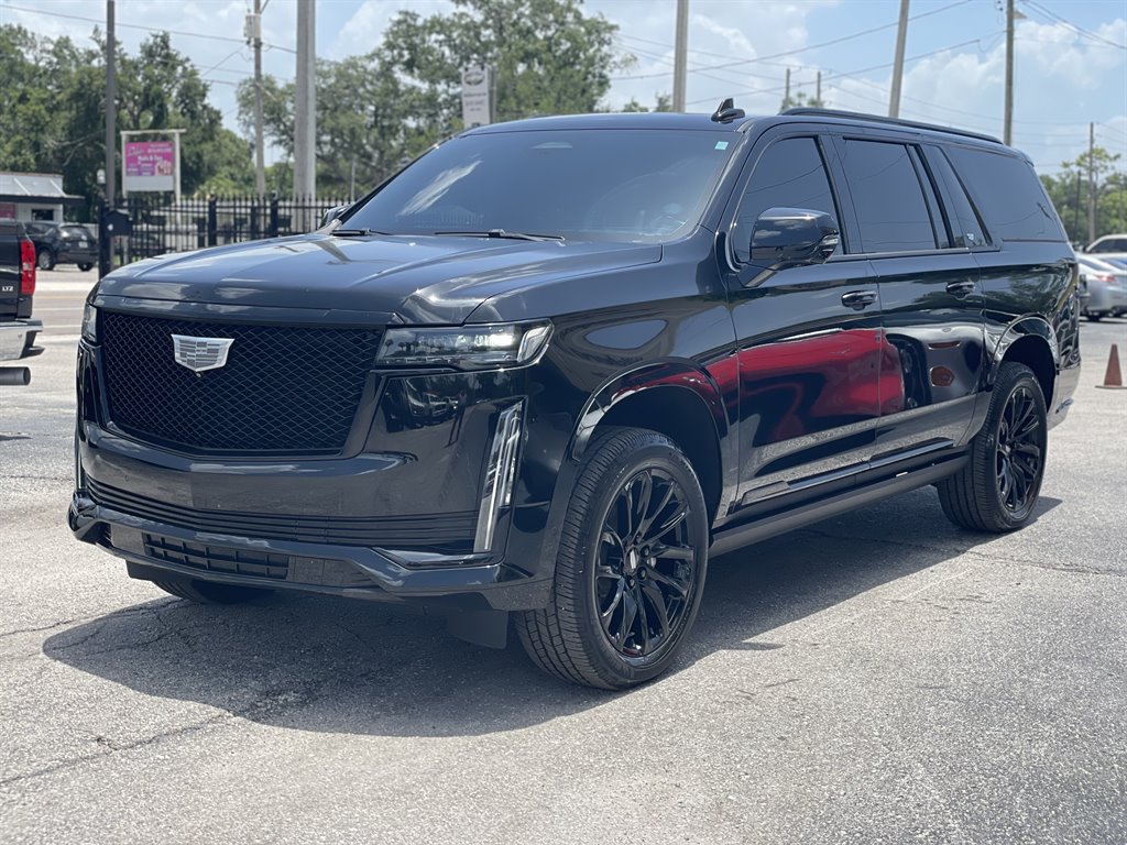 Used 2021 Cadillac Escalade ESV Sport w/ Driver Assist Tech Package AWD/4WD image 20