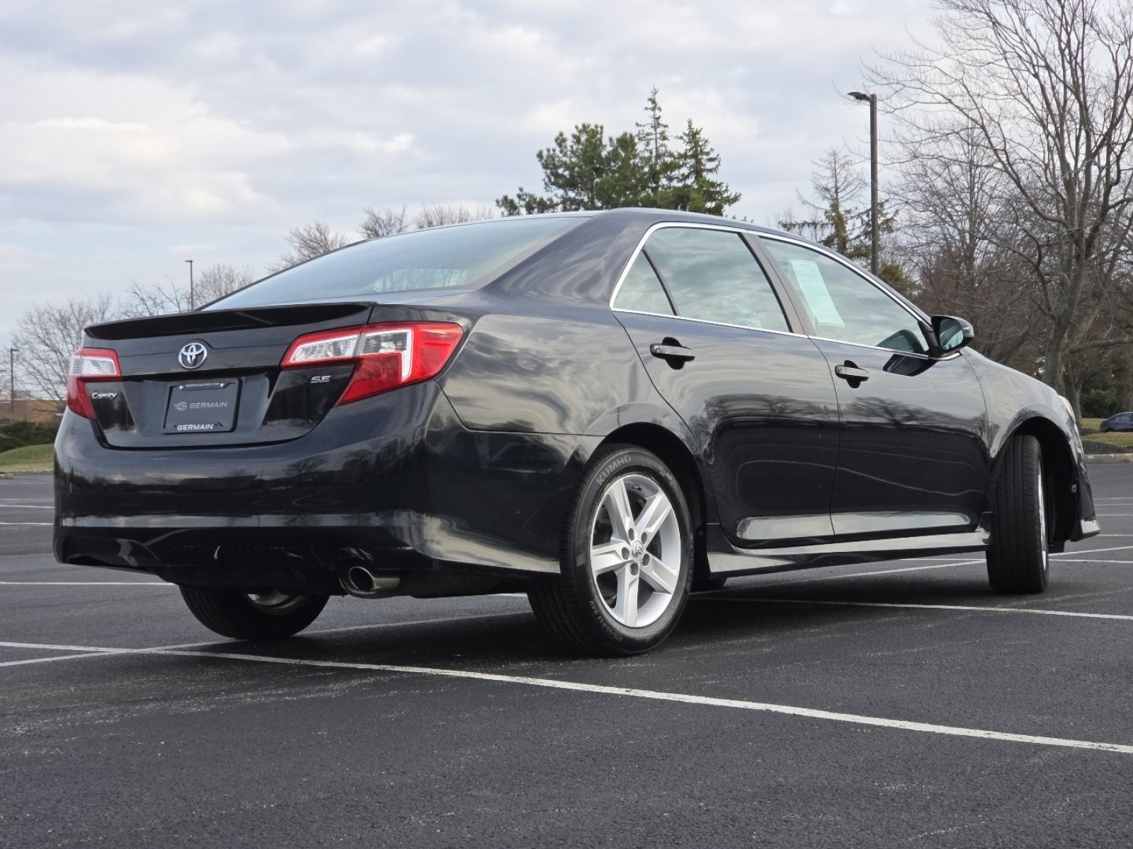 Used 2014 Toyota Camry SE image 14