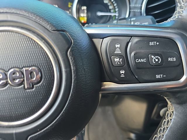 Used 2022 Jeep Wrangler Unlimited Sahara w/ Cold Weather Group image 17