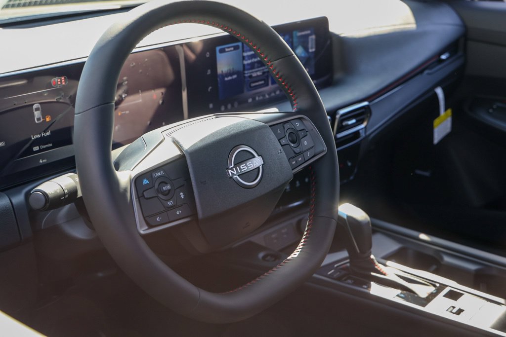 New 2027 Nissan Sentra SR FWD image 15