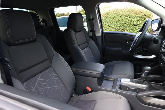 New 2026 Nissan Frontier SV w/ Tow Package image 20