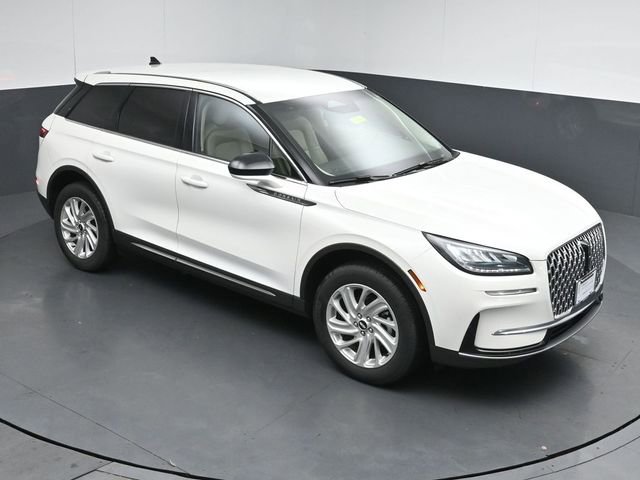 Used 2023 Lincoln Corsair AWD image 40