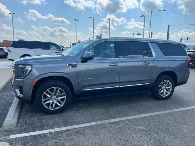 Used 2022 GMC Yukon XL SLT w/ SLT Premium Package AWD/4WD video 1