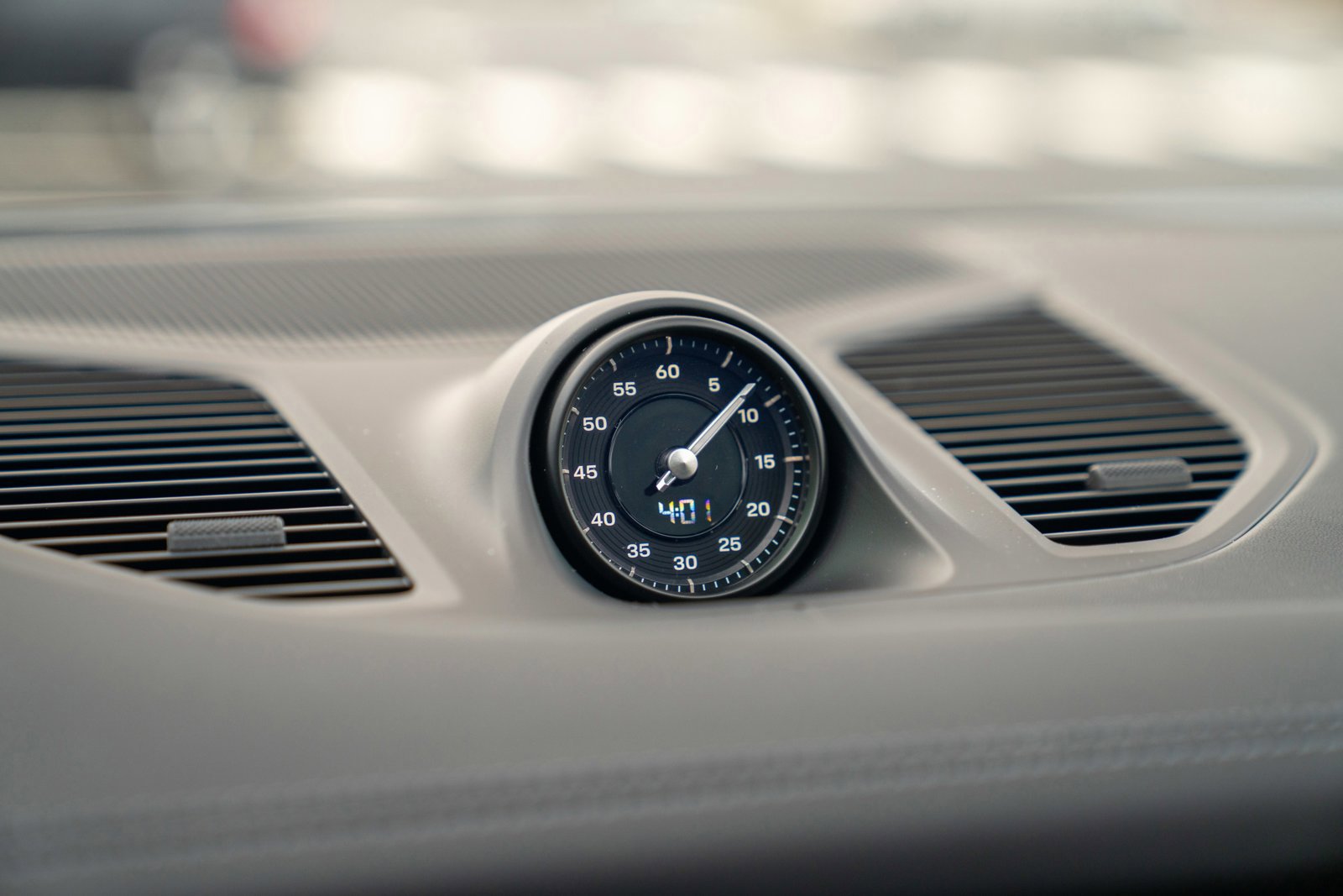 New 2026 Porsche Cayenne GTS image 17