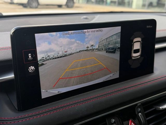 Used 2023 Genesis G70 2.0T w/ Sport Prestige Package image 20