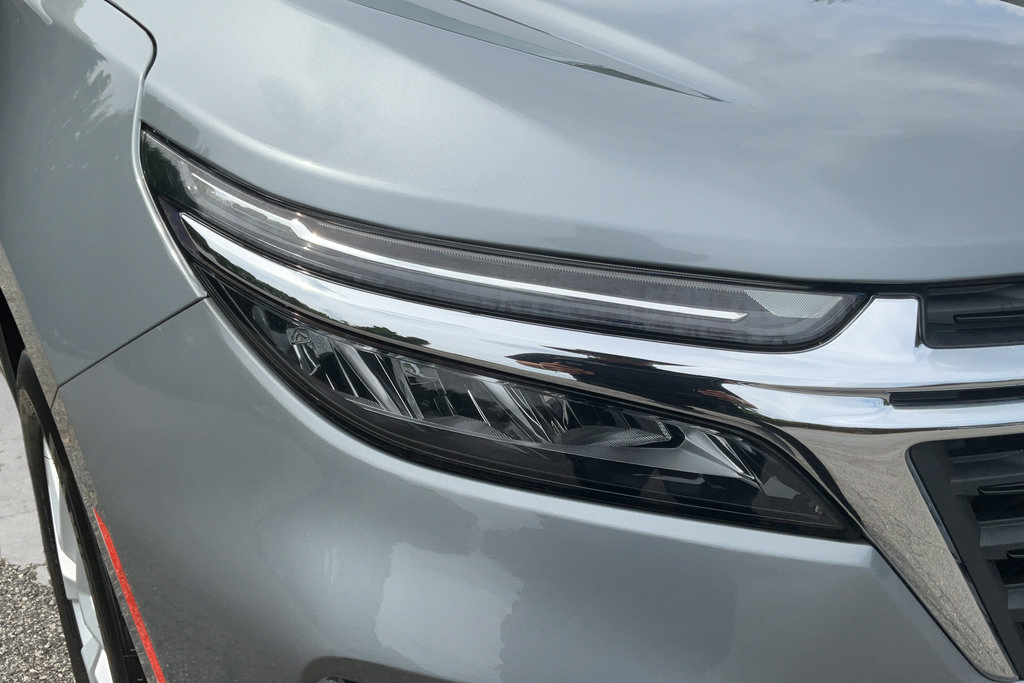 Certified 2024 Chevrolet Equinox LT FWD image 30