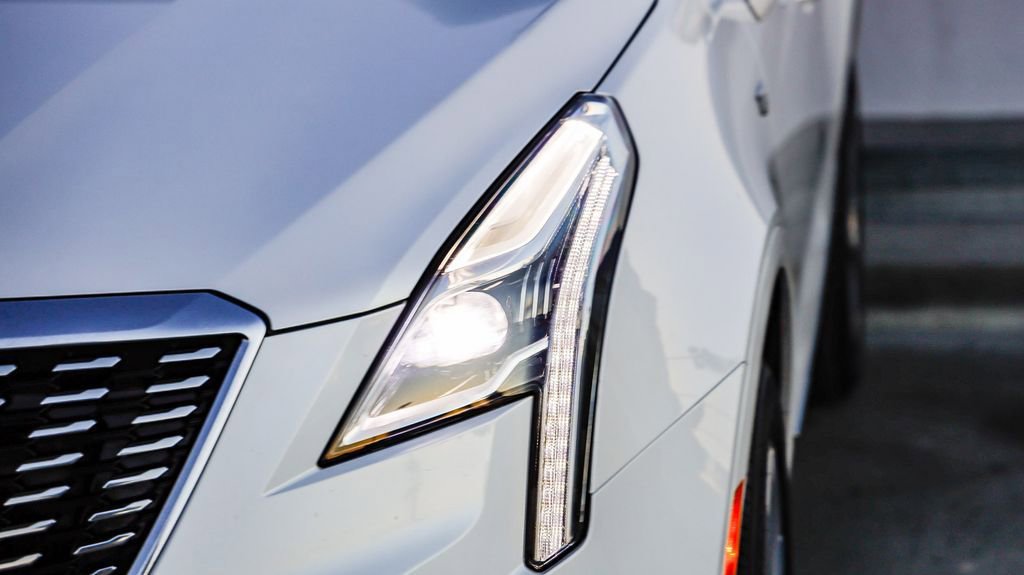 Used 2024 Cadillac XT5 Premium Luxury image 5