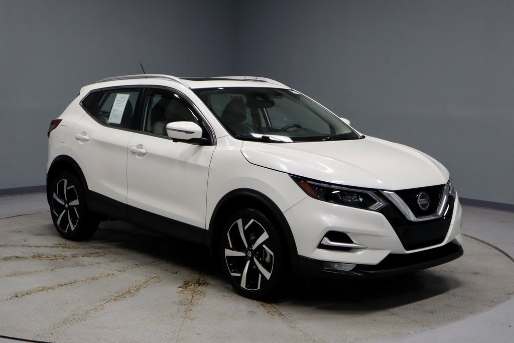Certified 2022 Nissan Rogue Sport SL w/ Premium Package