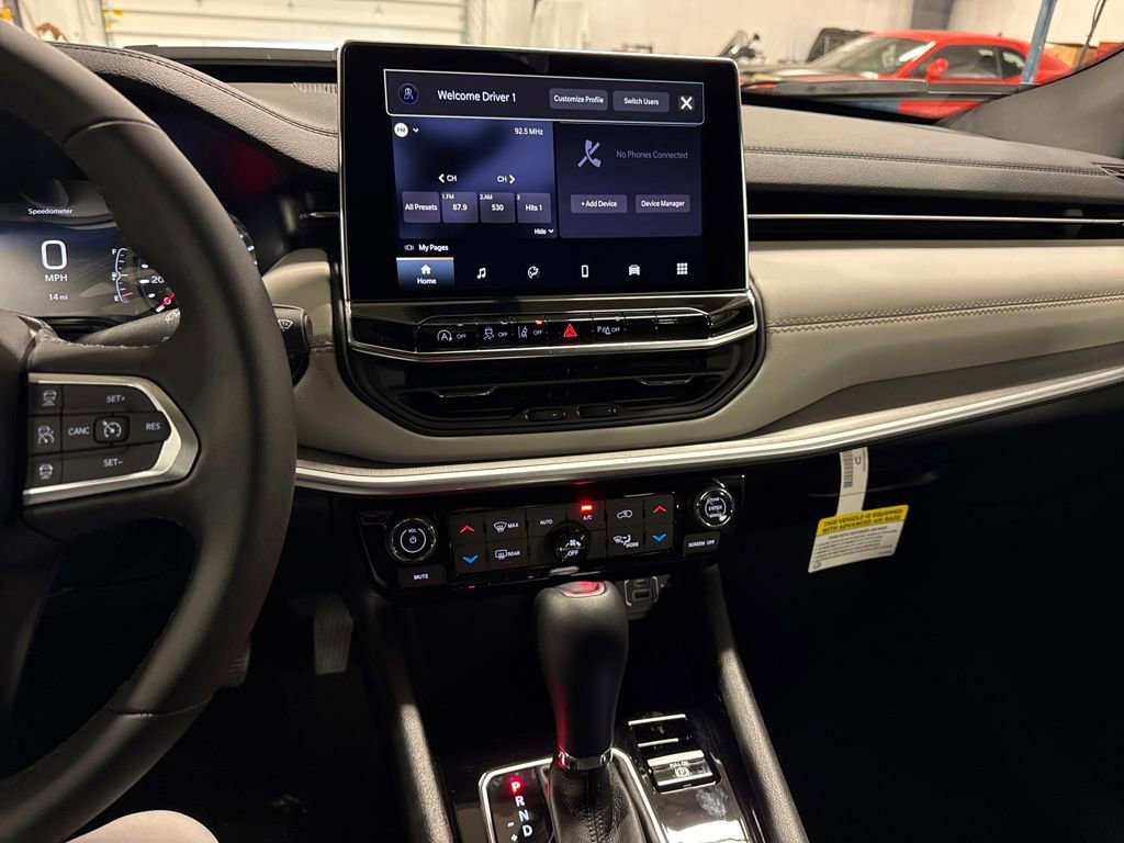 New 2026 Jeep Compass Limited image 18