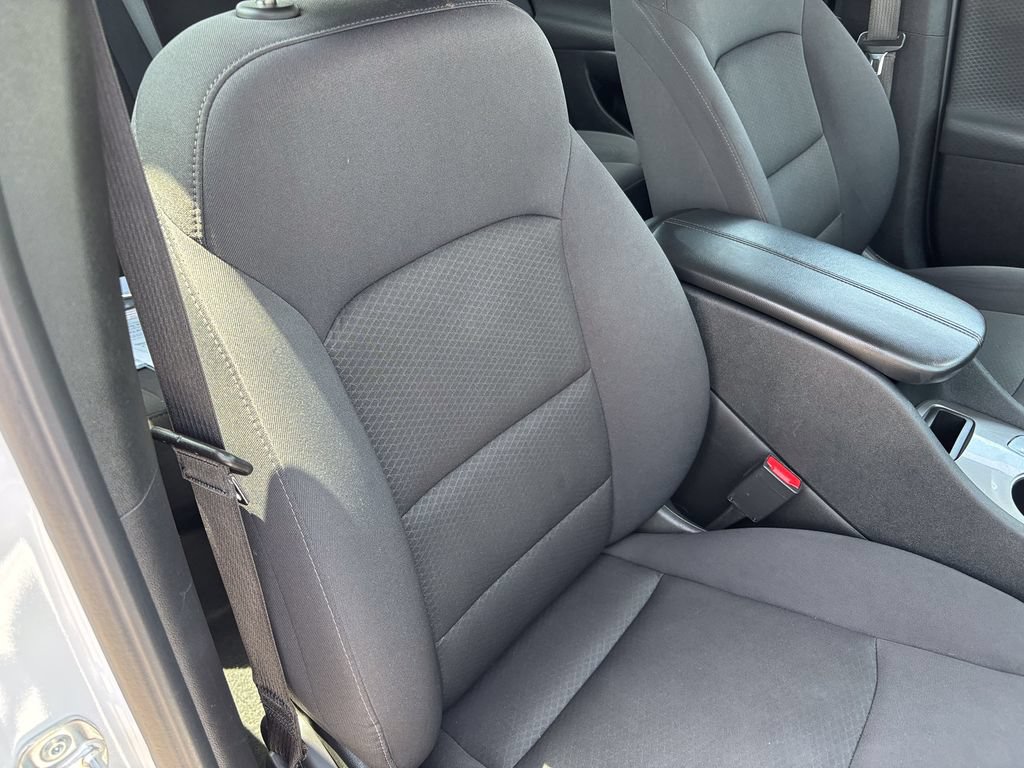 Used 2024 Chevrolet Malibu LT FWD image 34