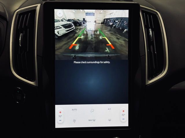 Used 2023 Ford Edge SE image 34