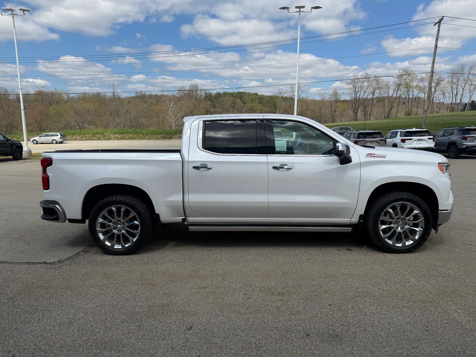 Certified 2024 Chevrolet Silverado 1500 LTZ w/ LTZ Convenience Package II AWD/4WD image 7