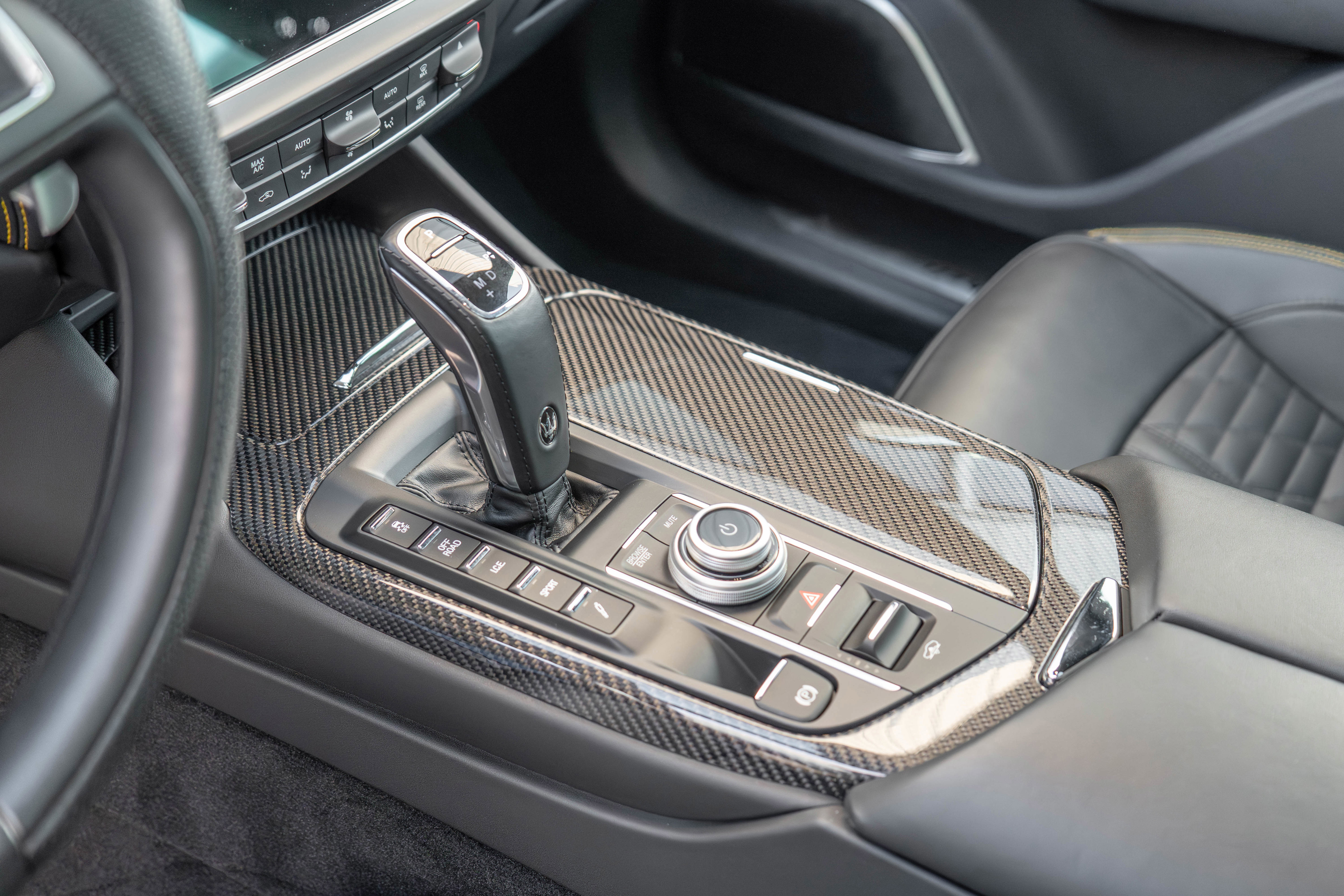 Used 2022 Maserati Levante F Tributo image 28