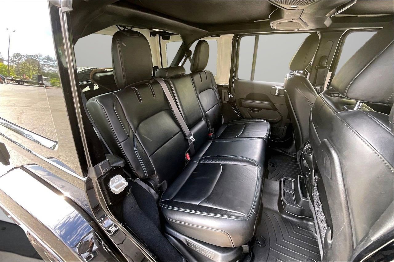 Used 2024 Jeep Wrangler High Altitude image 25
