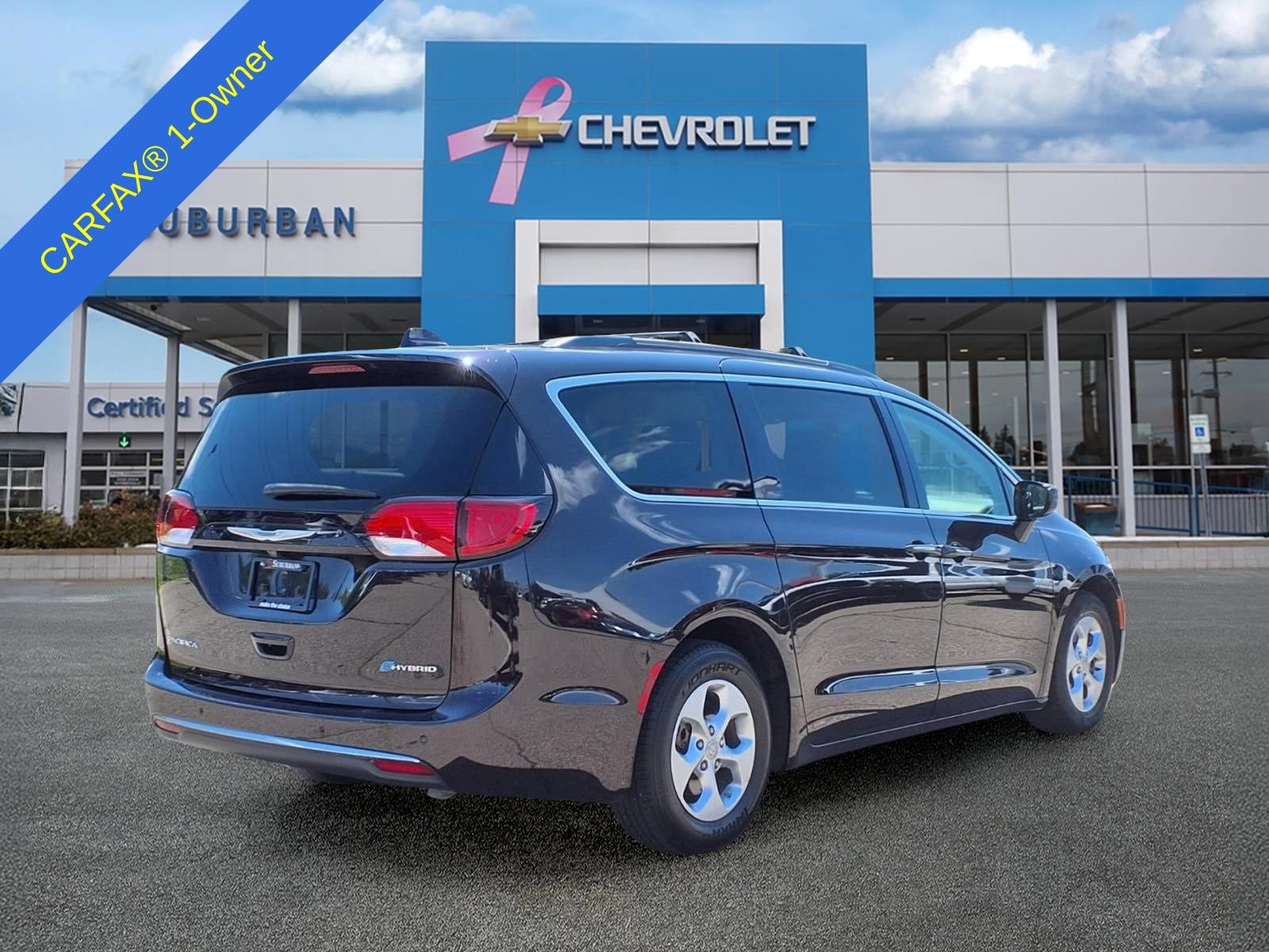 Used 2017 Chrysler Pacifica Premium FWD image 6