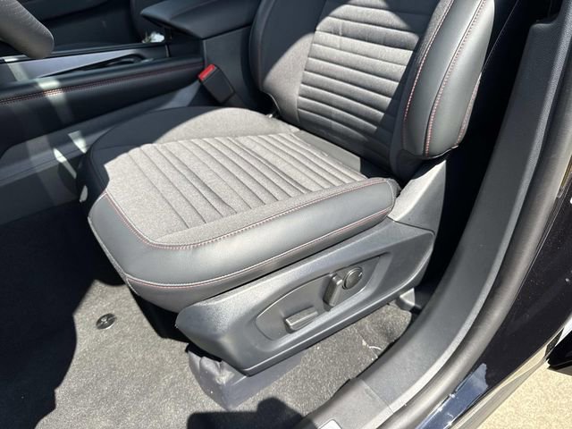 New 2026 Ford Explorer ST-Line image 18