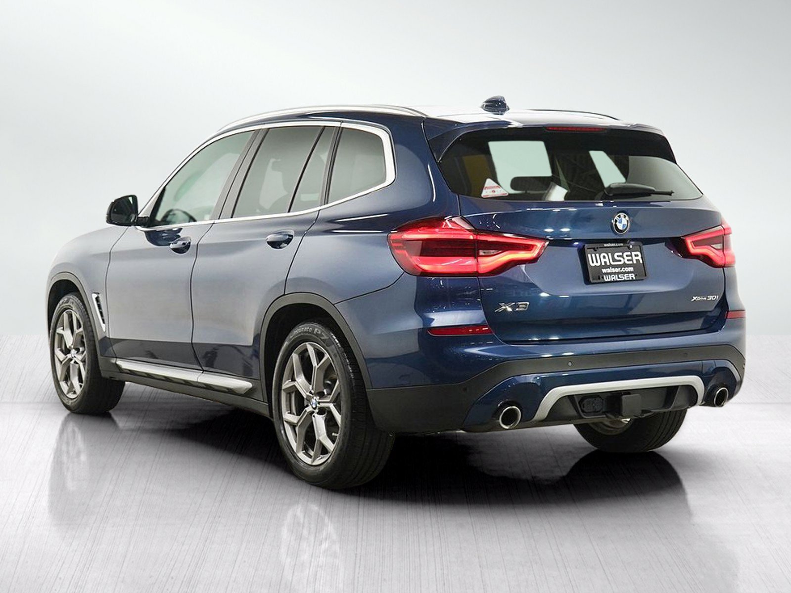 Used 2021 BMW X3 xDrive30i AWD/4WD image 3