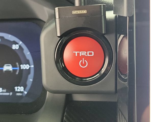 Used 2025 Toyota Tacoma TRD Pro AWD/4WD image 30