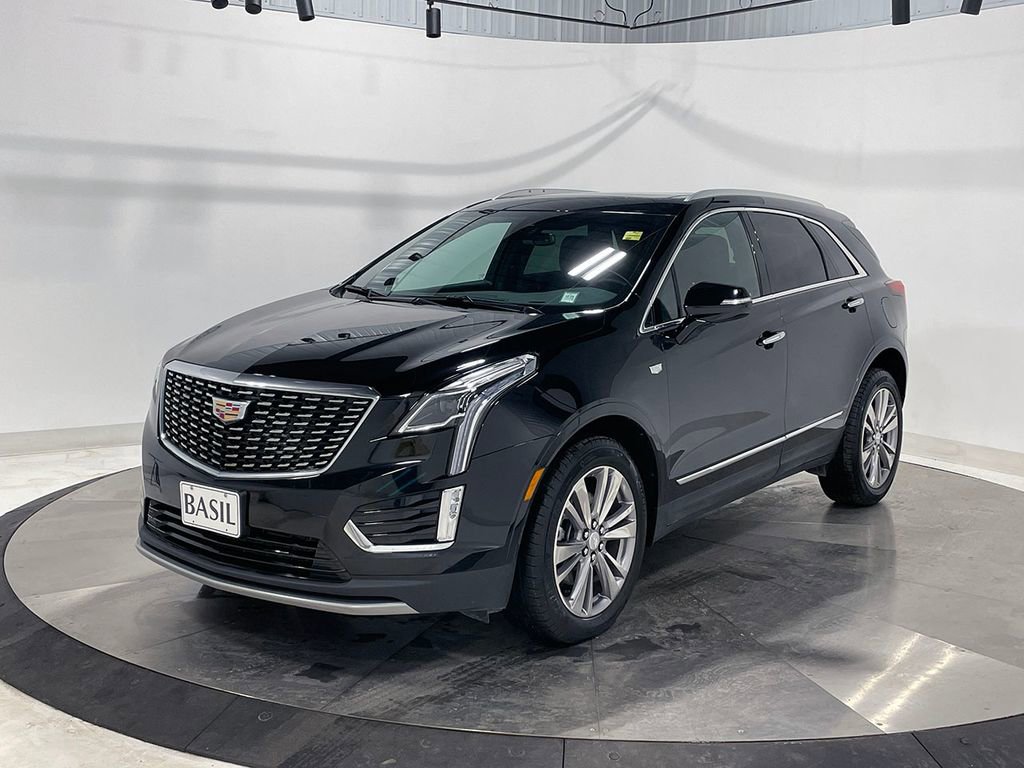 Used 2025 Cadillac XT5 Premium Luxury image 8