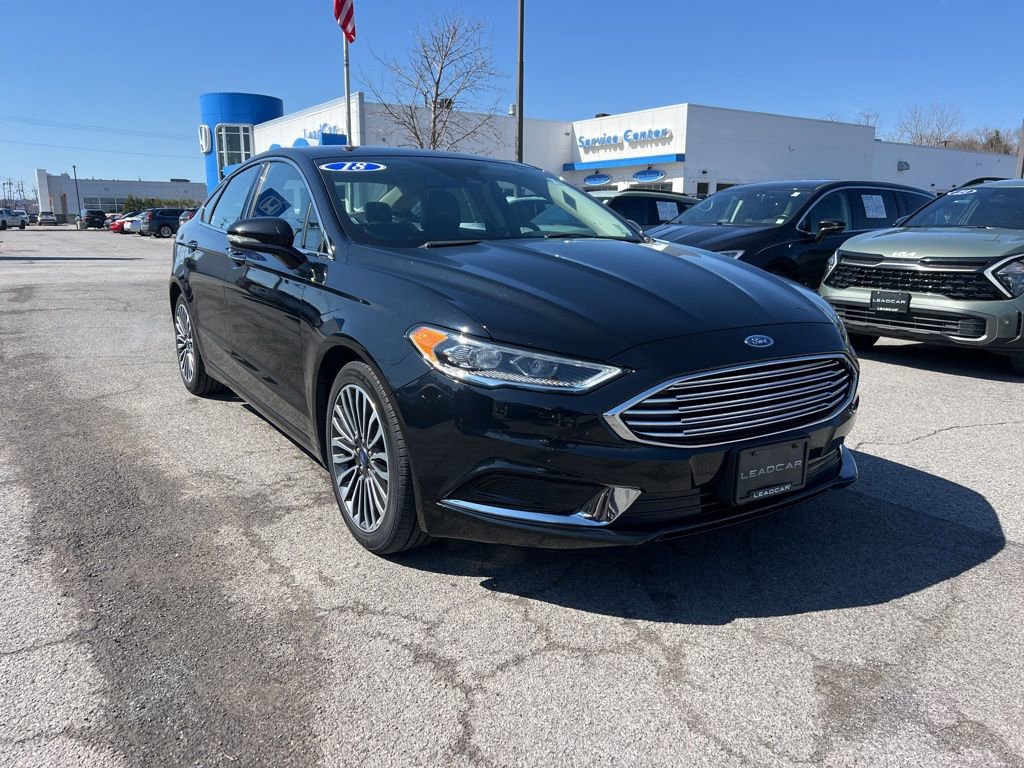 Used 2018 Ford Fusion SE w/ Fusion SE Technology Package image 7