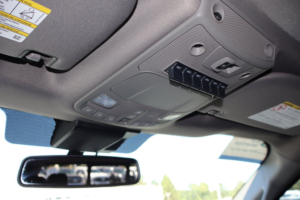 Used 2020 Ford F350 Lariat w/ Lariat Ultimate Package AWD/4WD image 31