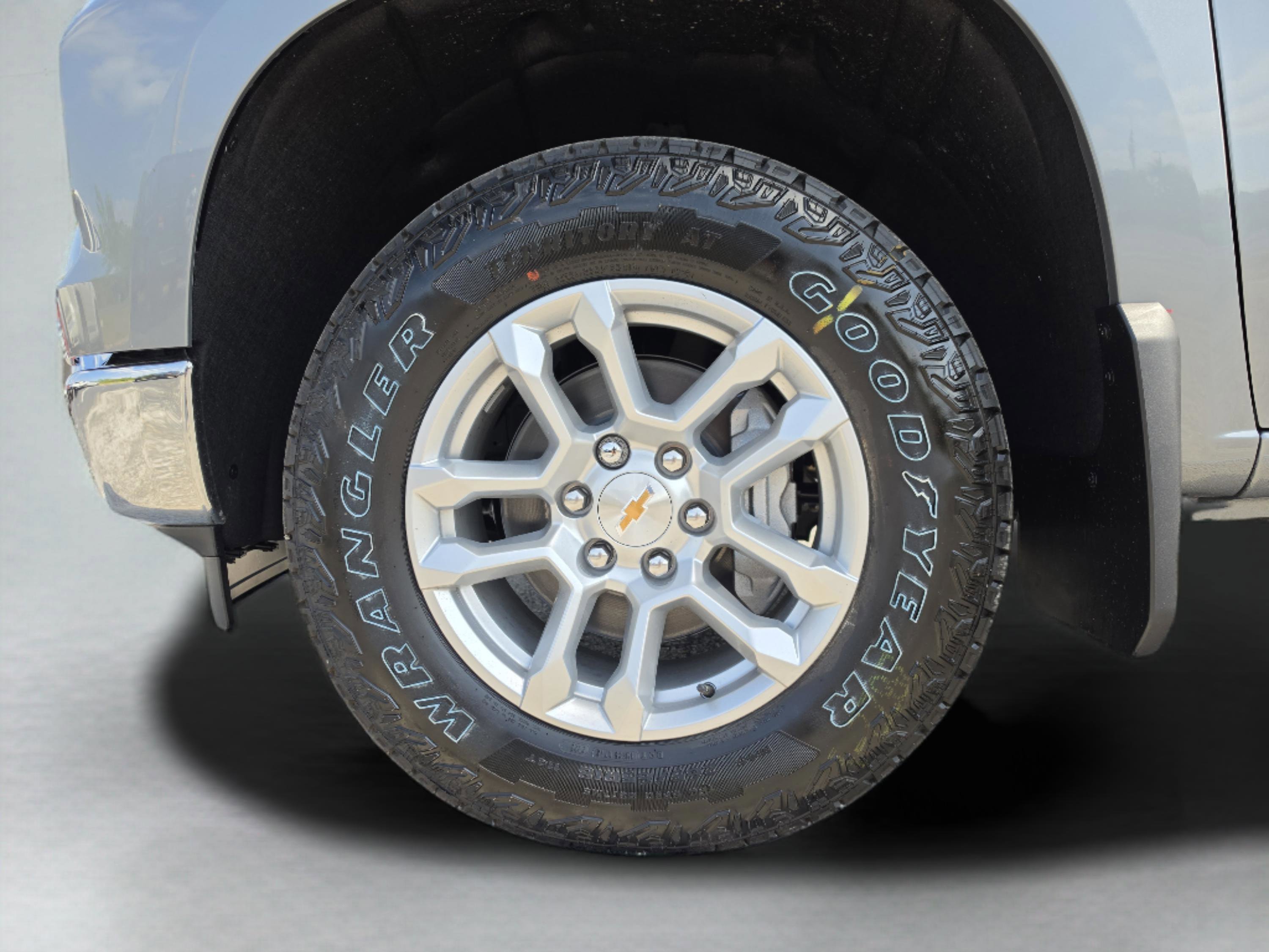 New 2026 Chevrolet Silverado 1500 LT w/ Convenience Package II image 41