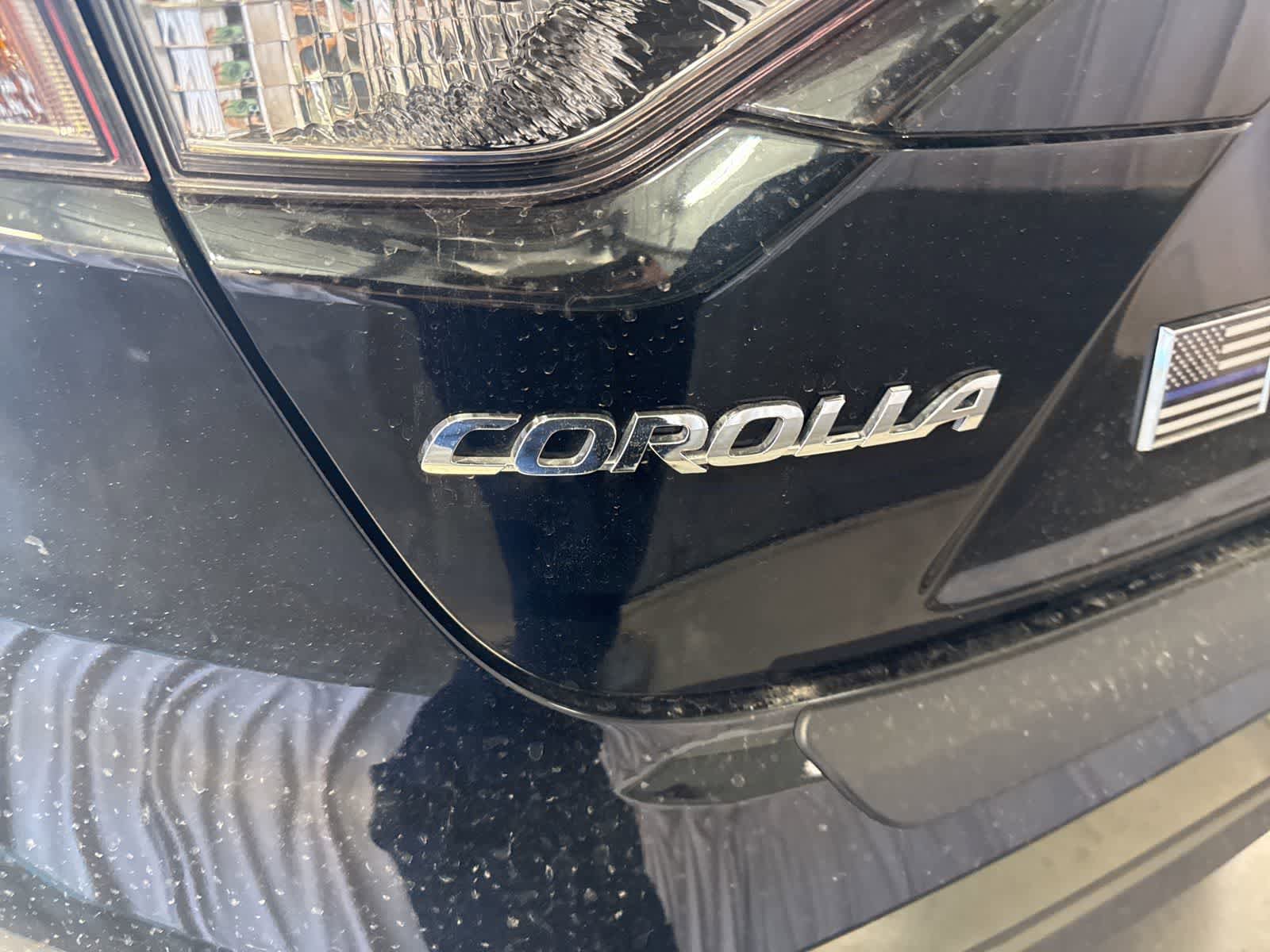 Used 2025 Toyota Corolla LE FWD image 13