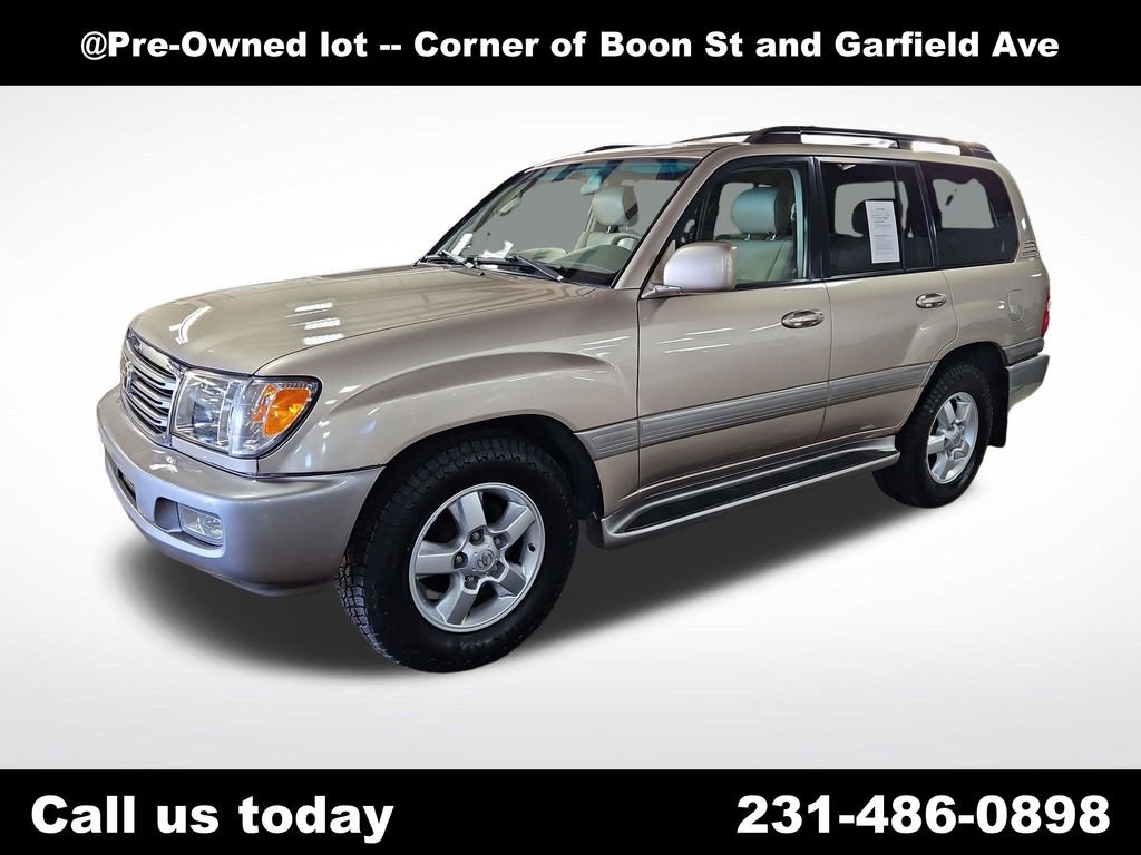Used 2004 Toyota Land Cruiser AWD/4WD 360° Tour
