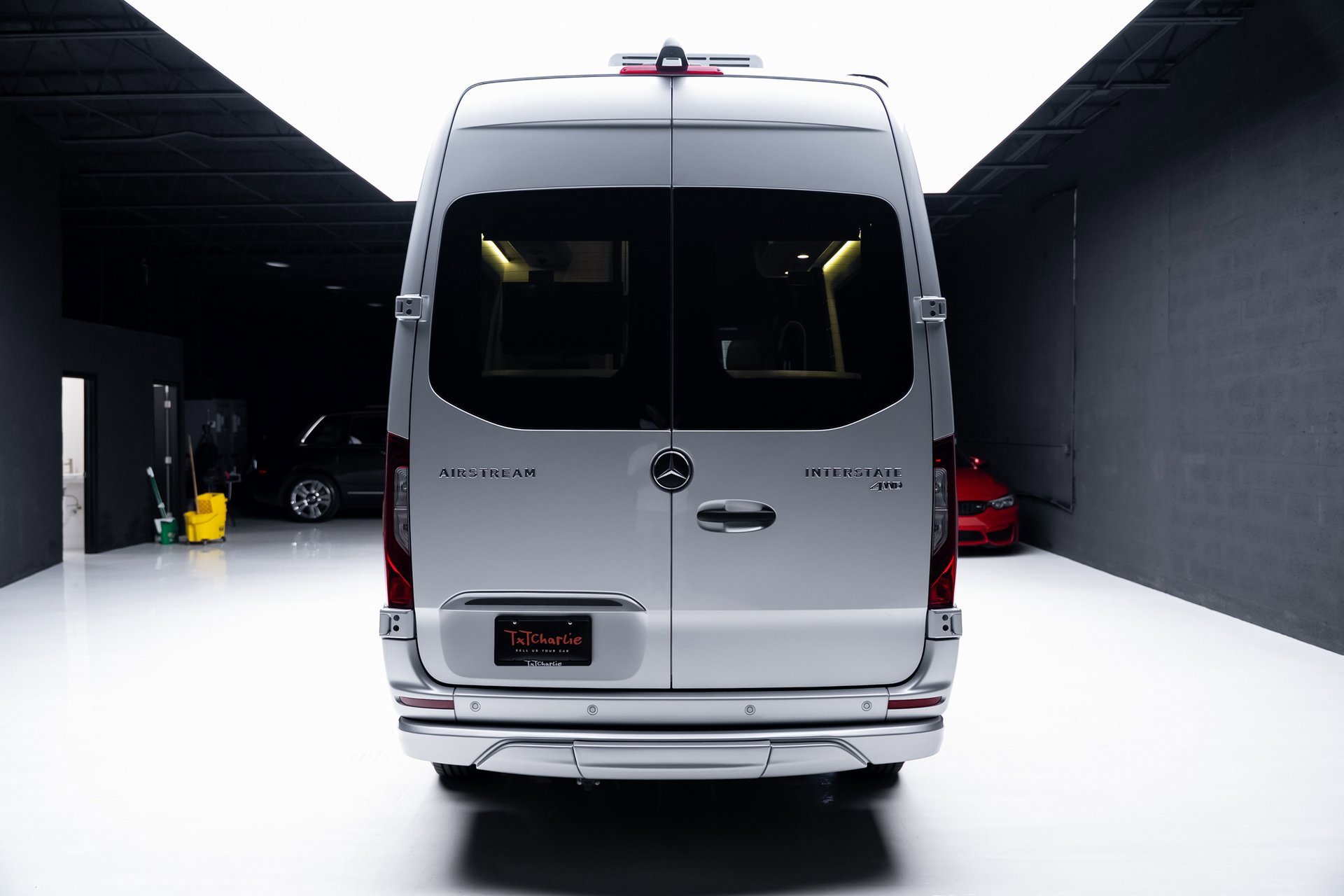 Used 2022 Mercedes-Benz Sprinter 144 Cargo image 27