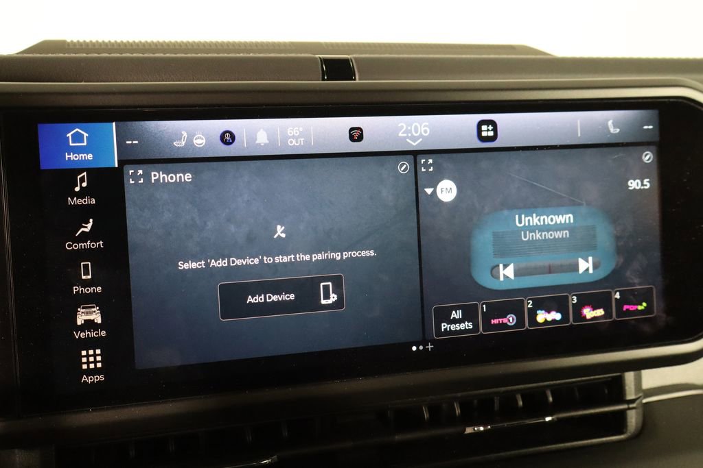 Used 2025 Jeep Wrangler Unlimited Sahara w/ Safety Group image 30