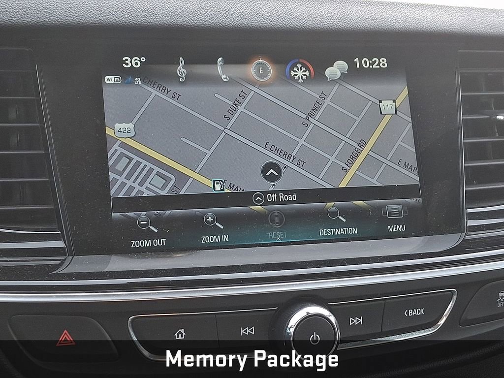 Used 2018 Buick Regal Essence w/ Driver Confidence Package #1 image 15