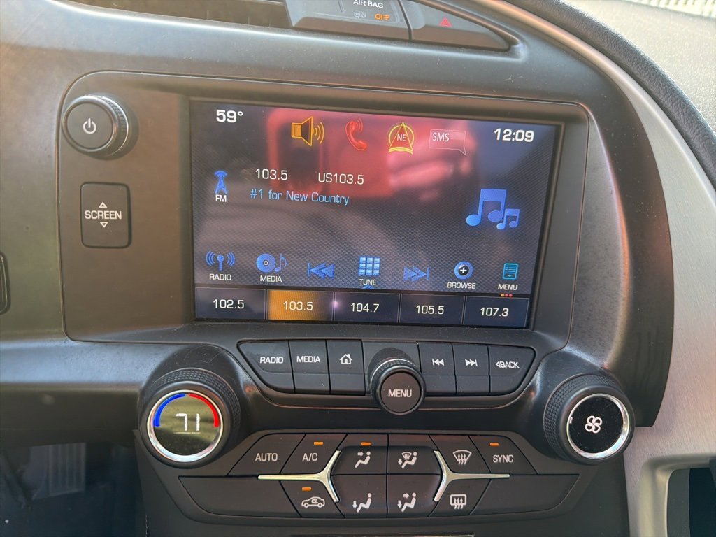 Used 2018 Chevrolet Corvette 1LT w/ Carbon Flash Badge Package image 21