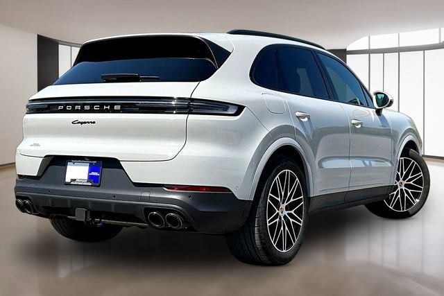 Used 2026 Porsche Cayenne image 6