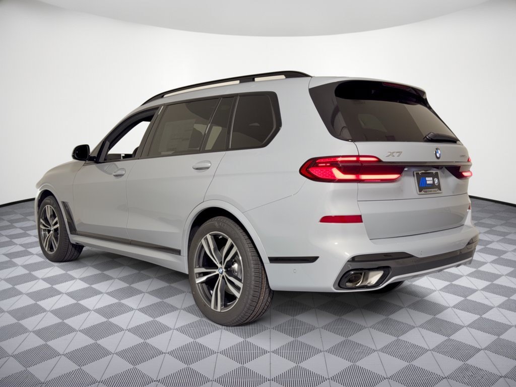 New 2027 BMW X7 xDrive40i w/ Executive Package AWD/4WD image 3