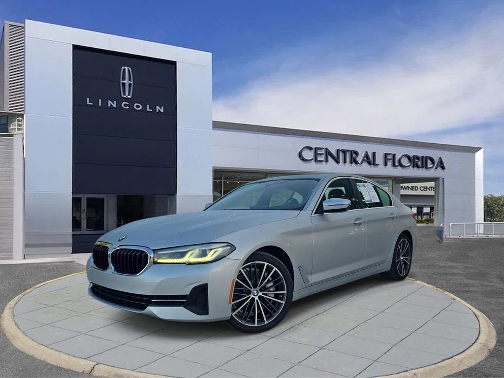 Used 2021 BMW 540i w/ Convenience Package image 25