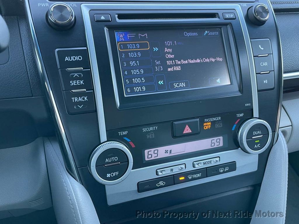 Used 2012 Toyota Camry XLE FWD image 12