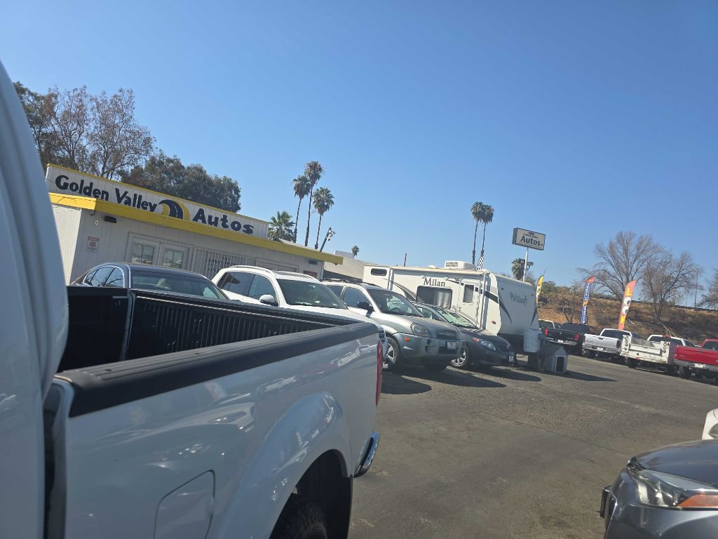 Used 2015 Nissan Frontier S image 10
