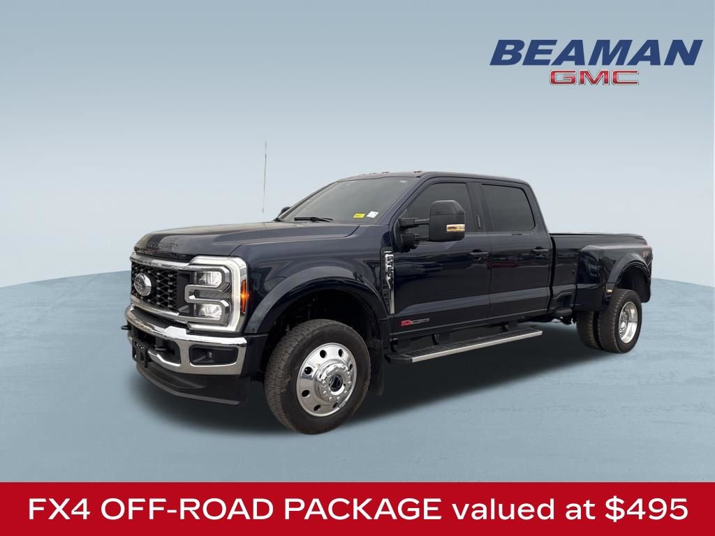 Used 2024 Ford F450 Lariat w/ FX4 Off-Road Package image 3