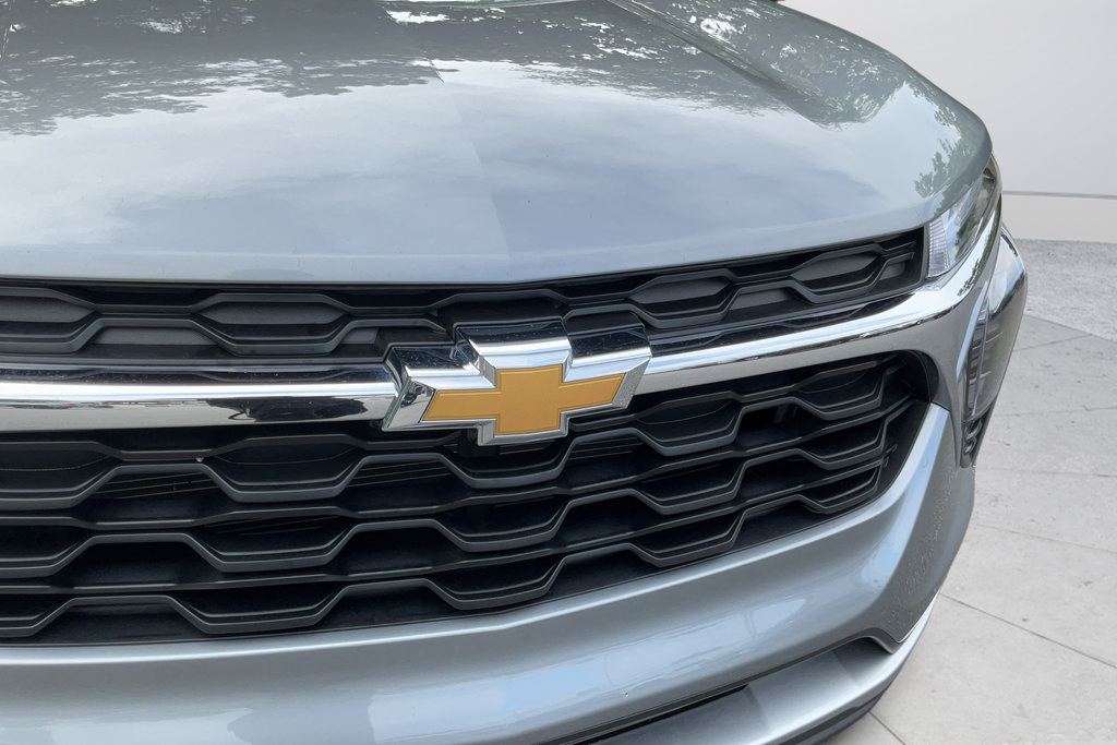 Certified 2026 Chevrolet Trax LT w/ Driver Confidence Package FWD image 28